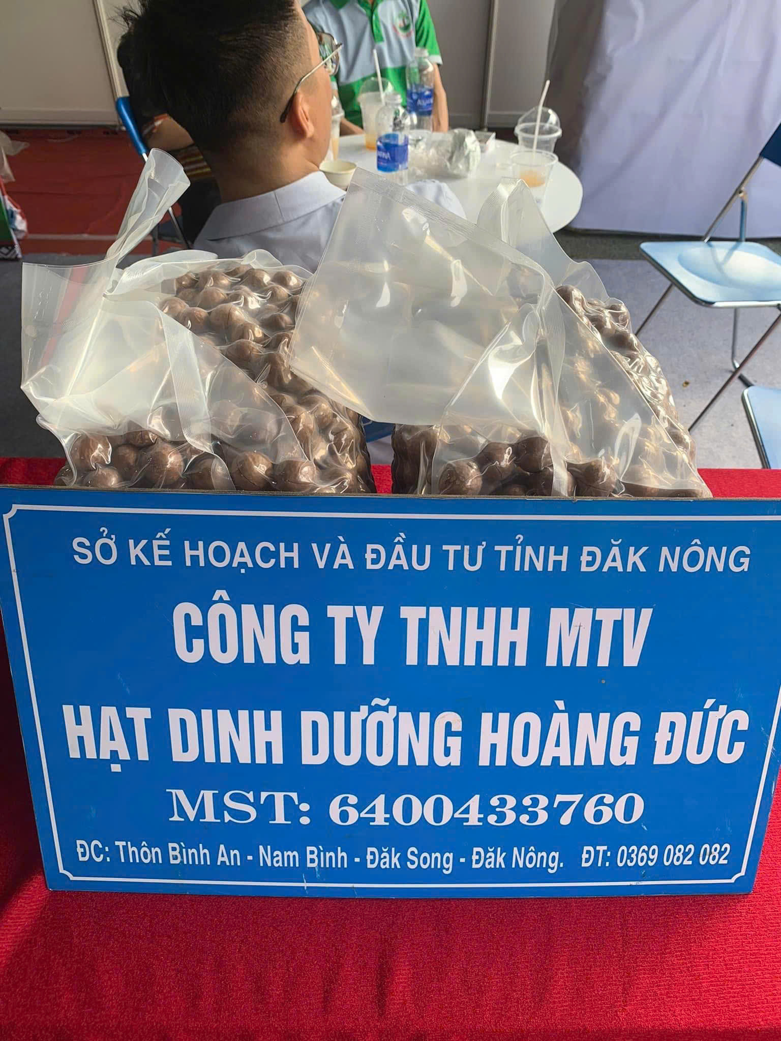 Macca Sấy Nứt